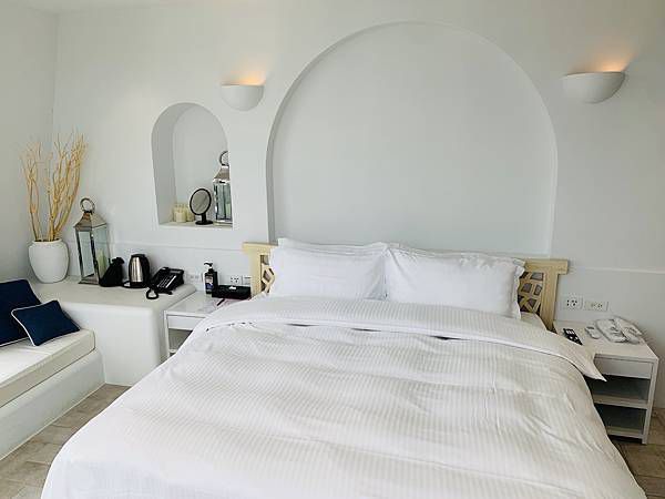 艾玹爾飯店集團 - 四館聯合通用-多愛溫泉會館/天使輕旅/艾玹爾溫泉商旅/天使星夢渡假村(需加價)-雙人平日住宿券含２客早餐-超值4張組-優惠活動使用無效期