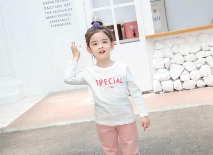純棉長袖上衣-字母Special-白色