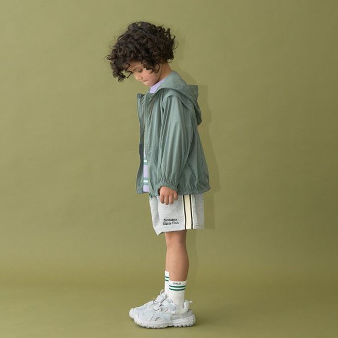 日本 b-ROOM - 2way輕巧尼龍連帽風衣(袖可拆)-亮藍