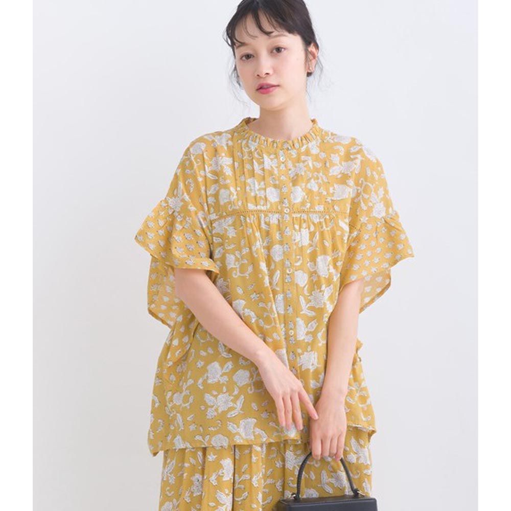 日本 Lupilien - 文藝風印花荷葉短袖上衣-芥末黃