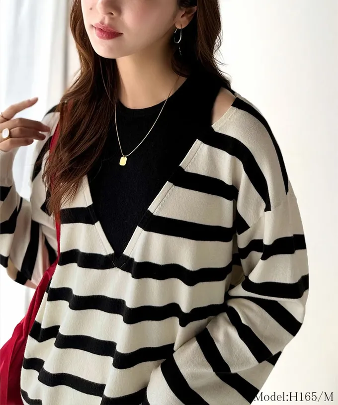 日本 Classical Elf - 假二件疊穿時尚露肩長袖上衣-黑白條紋