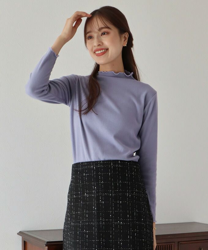 日本 BLUE EAST - 微立領木耳邊薄長袖上衣/打底衫-簡約白