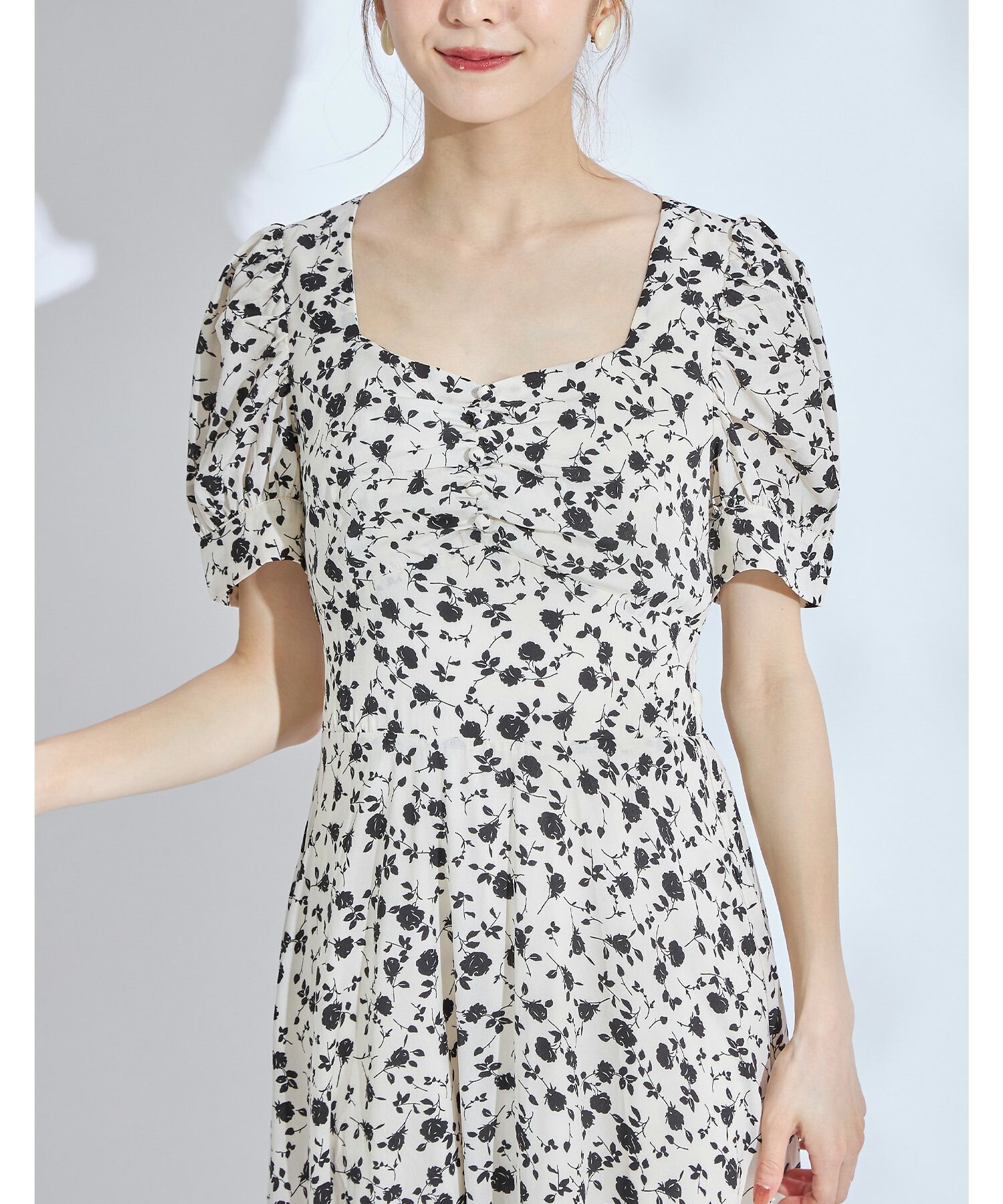 日本 tocco-closet - 愛心領泡泡袖雪紡洋裝-典雅玫瑰-鮭魚粉