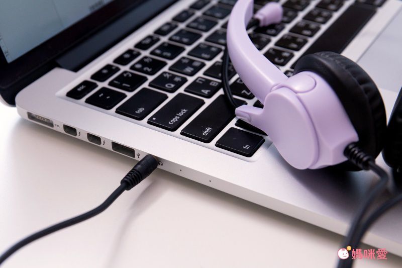 日本文具 SONIC - 超輕量護耳兒童耳機-紫