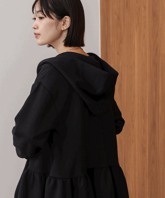 日本 Bab - 可愛荷葉下擺連帽運動風外套-黑