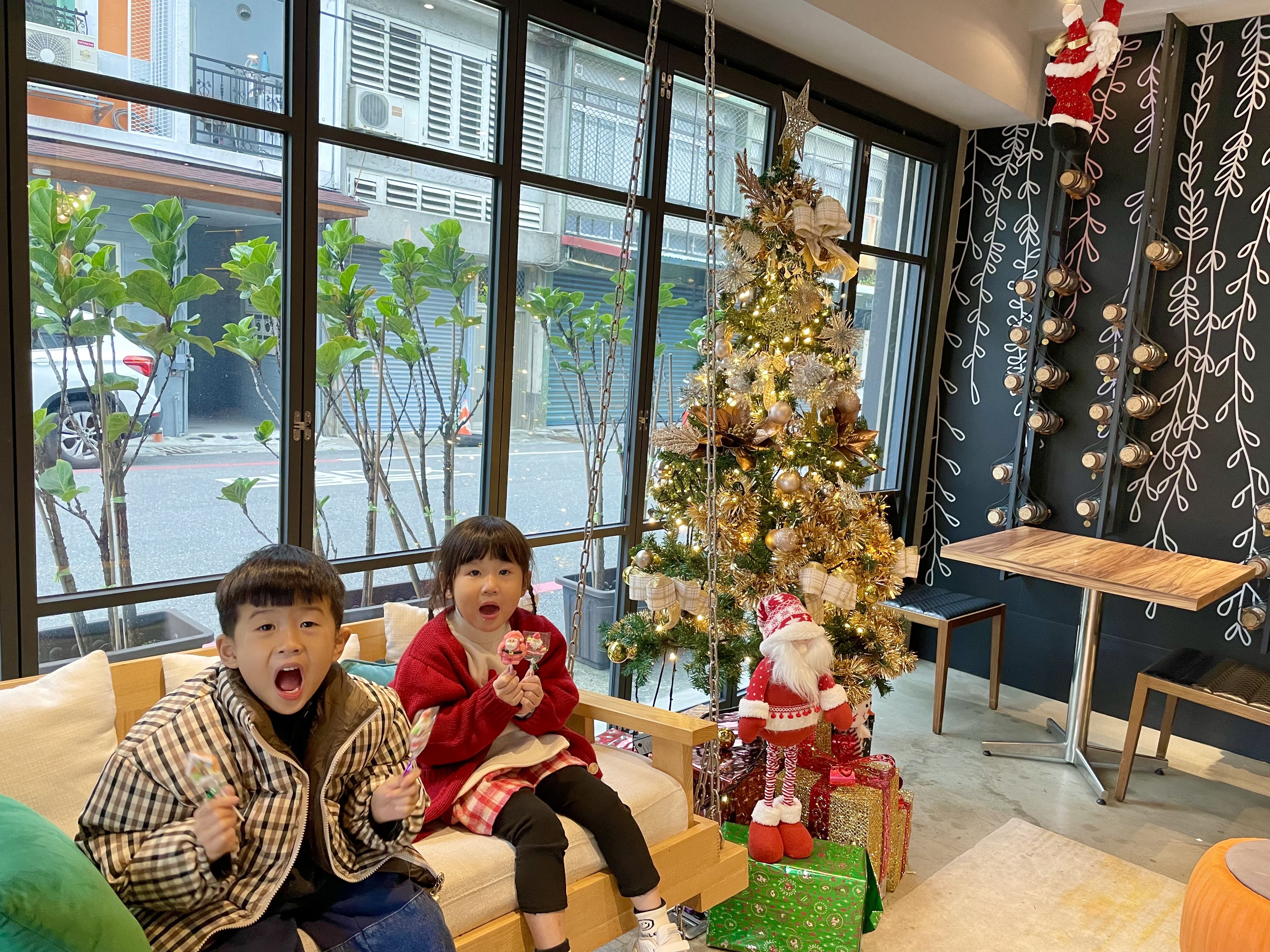 花蓮【悅樂旅店】3折起★再送樂園門票！