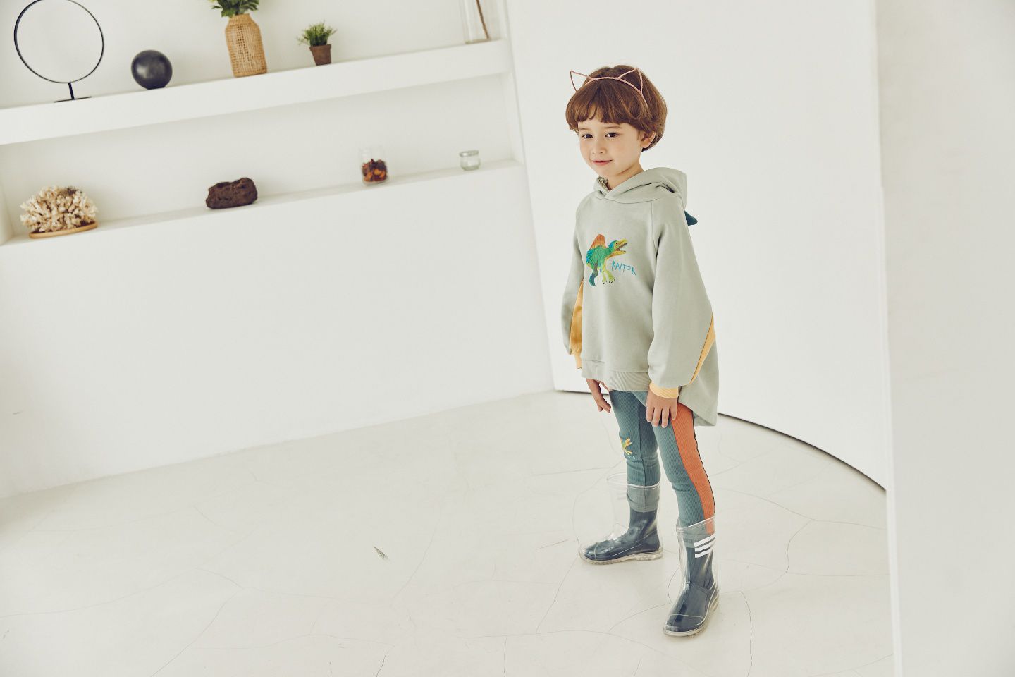 韓國 Mimico - 手繪恐龍立體造型連帽上衣-淺灰綠