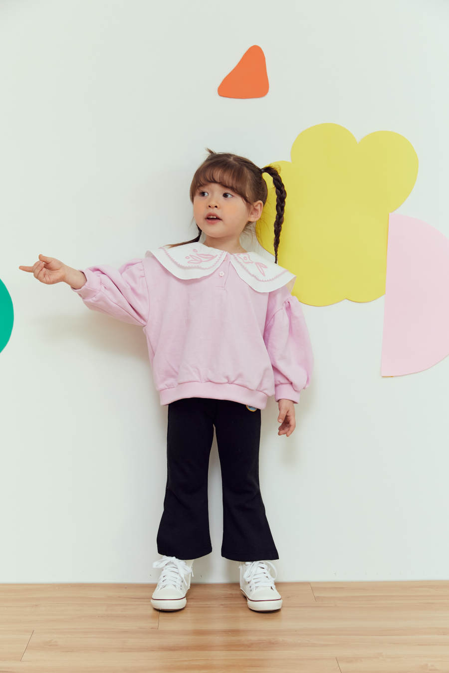 韓國 MINIATURE - 蘋果彈力喇叭褲-黑