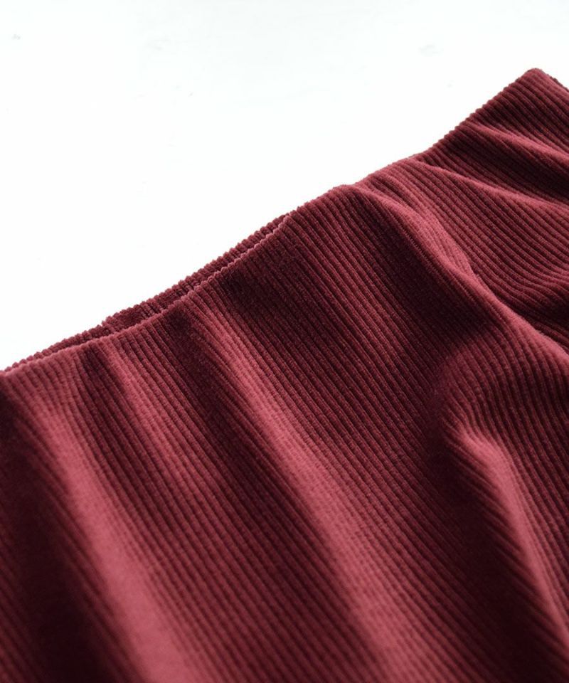 日本 zootie - 燈芯絨絲滑光澤感鉛筆窄裙-酒紅