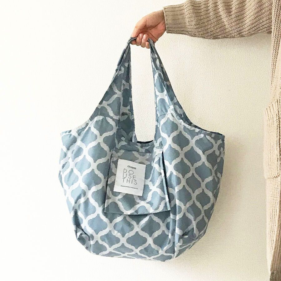 日本代購 - 超大容量保冷購物袋(可折疊收納)-英文線條-石英粉-24L/耐重15kg