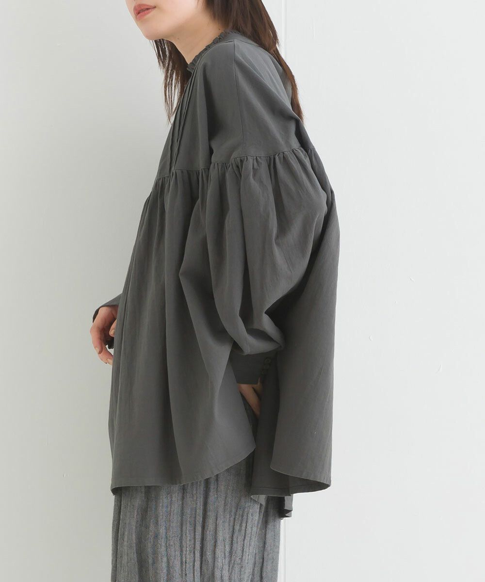 日本女裝代購 - 歐風木耳領2WAY泡泡袖上衣-淺卡其