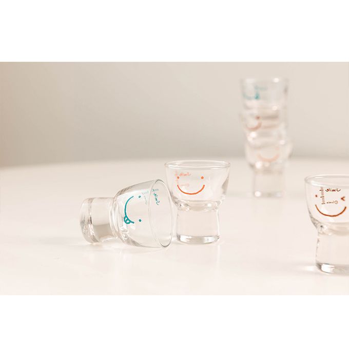 韓國 SSUEIM - 微笑款玻璃燒酒杯6件組50ml