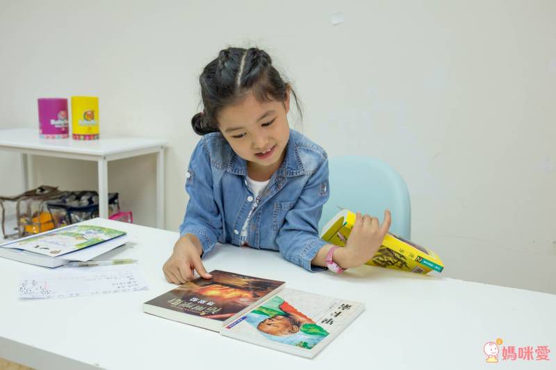 東方套書開箱☆經典必收☞ 福爾摩斯、世界經典文學、科學小百科