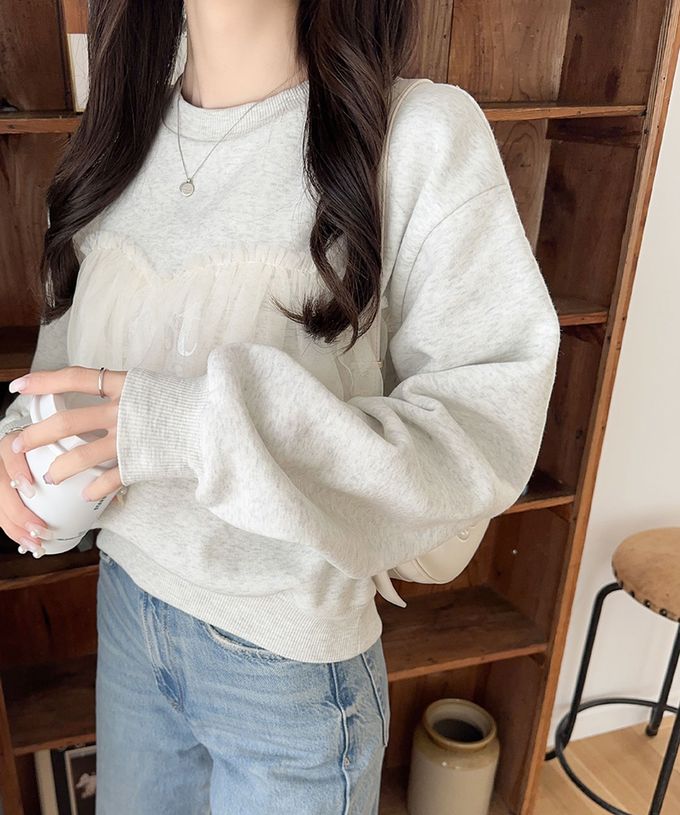 日本 Classical Elf - 胸前薄紗裏起毛休閒T恤-淺灰