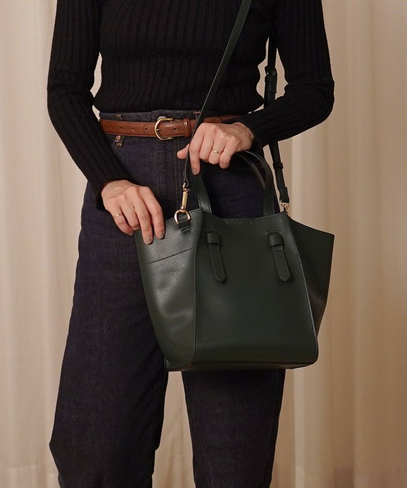 日本 COOCO - 仿皮蝙蝠托特包-氣質杏 (W20*H24*D18.5cm)