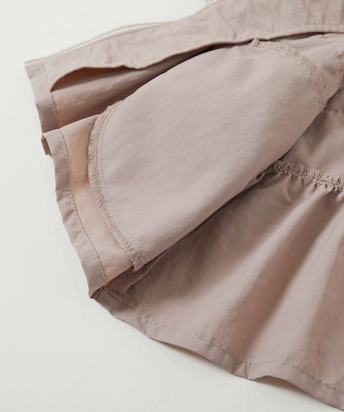 日本 devirock - 防潑水 層次荷葉輕量連帽風衣外套(帽可拆)-粉杏