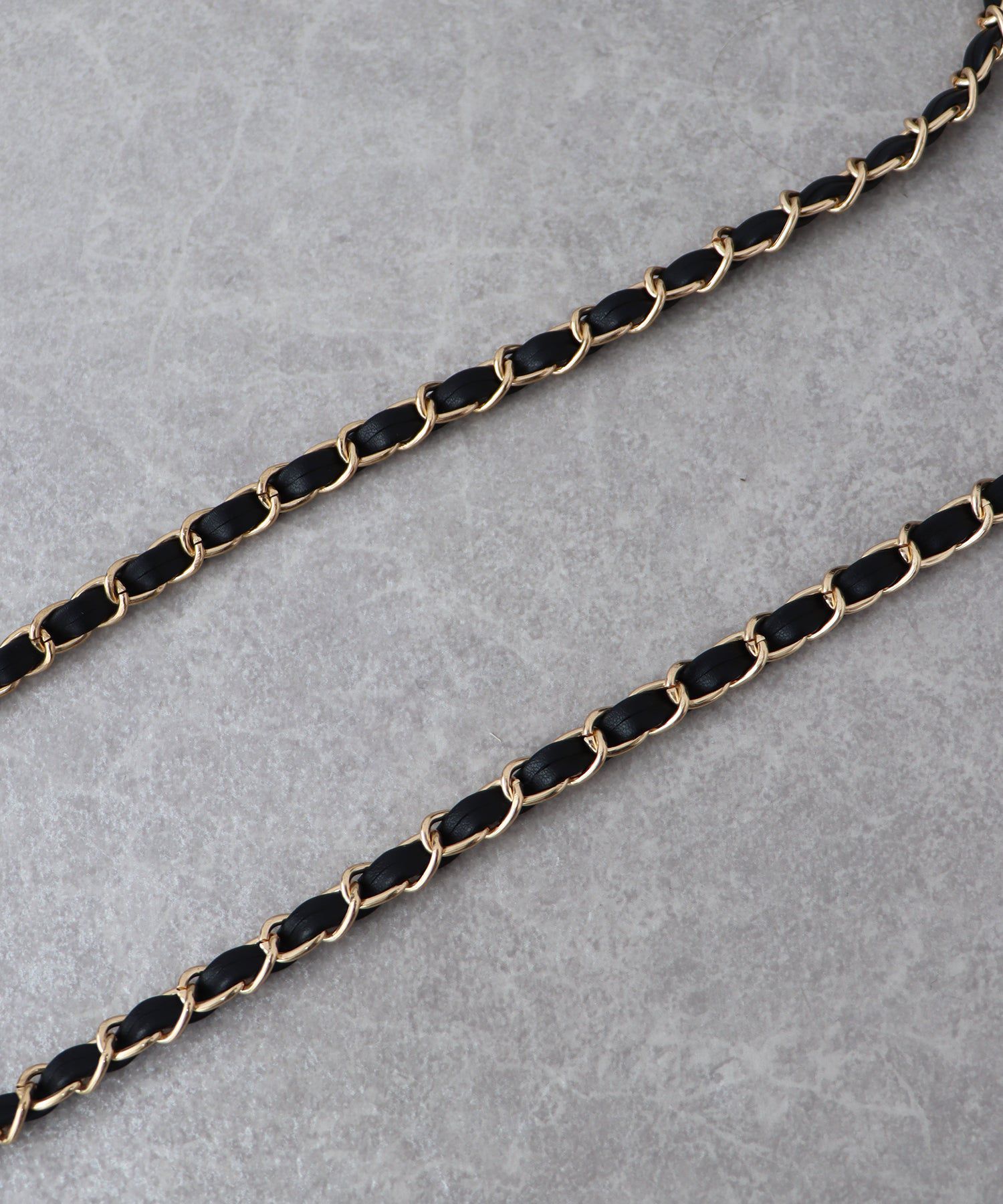 日本 BLUE EAST - 2WAY時尚金屬鍊後背小包-銀