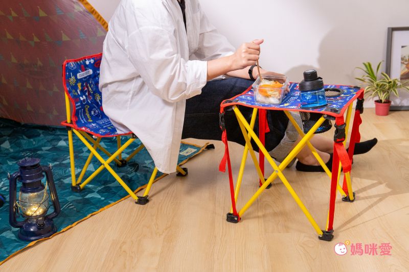 日本 Pearl 金屬 - 迪士尼 輕巧摺疊小桌(杯架*2)-米奇-藍X紅