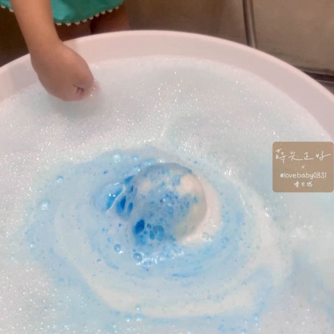 玩玩 Play - 韓國I'm BOMB轉轉星球香氛沐浴球-Fluttering Night