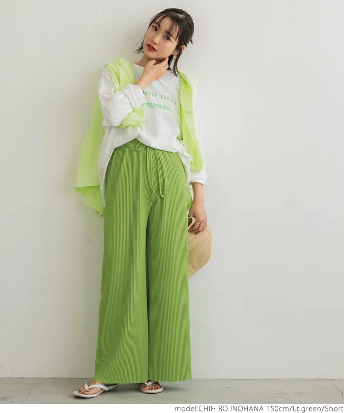 日本 COCA - [可剪裁] 速乾垂墜彈性風琴寬褲-淺灰棕