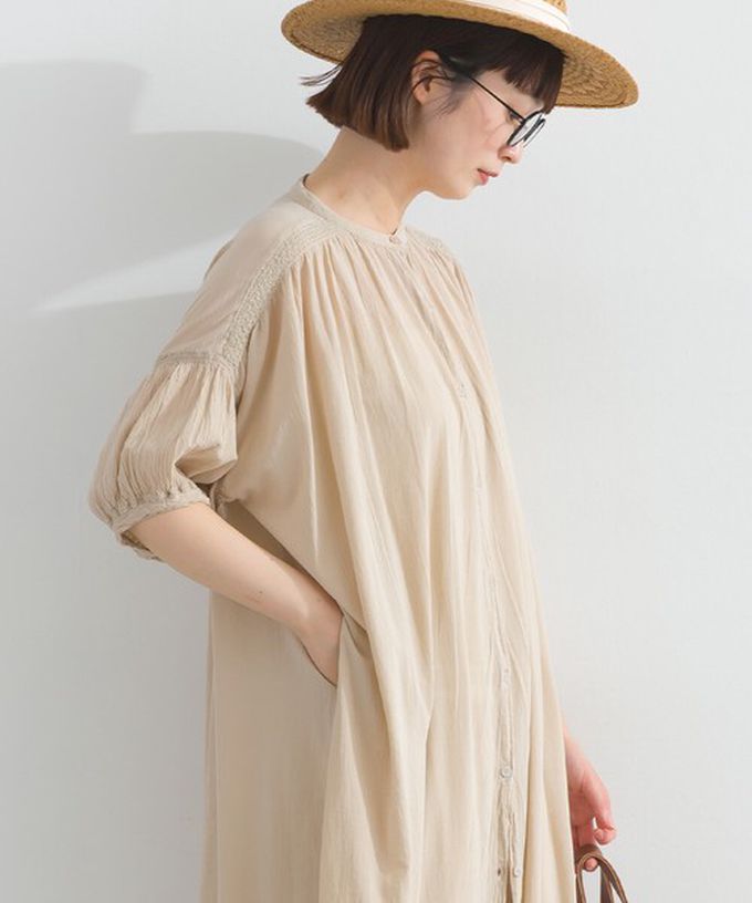 日本 Lupilien - 100%印度棉 輕盈巴里紗襯衫洋裝-淺卡其