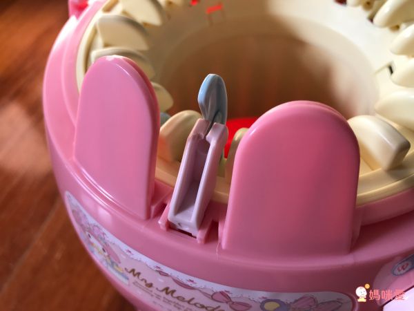 日本【TAKARA TOMY】超萌迪士尼扭蛋機、遊戲屋