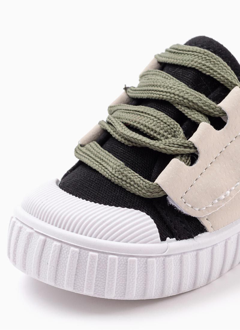 韓國 OZKIZ - 裝飾鞋帶魔鬼氈餅乾鞋-黑