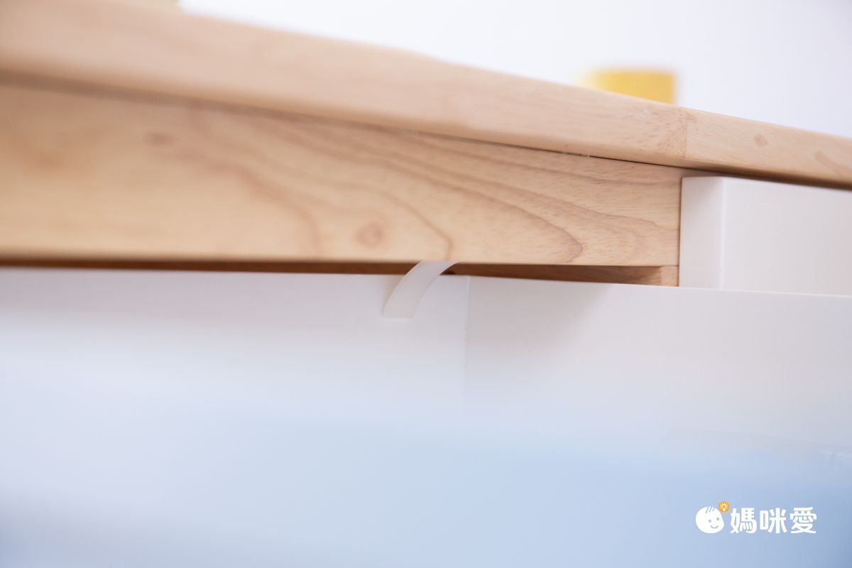 從小學用到成人【Man&Kids ∞無限成長實木桌椅】