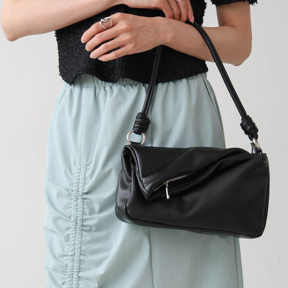 2way軟質拉鍊造型手提/側背包-經典黑