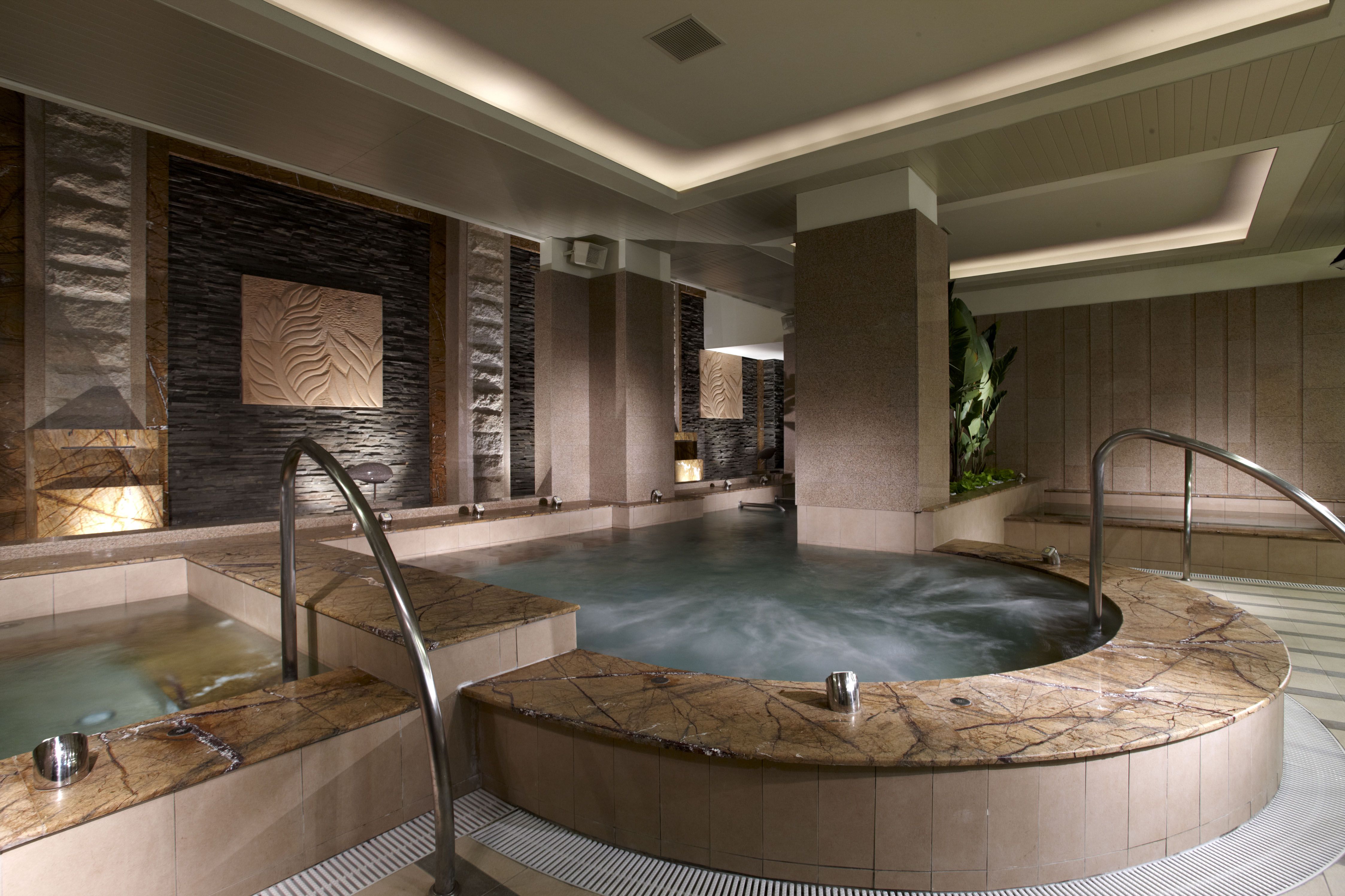 獨家方案3折起↘高雄義大皇家酒店｜2大2小直接升等家庭房