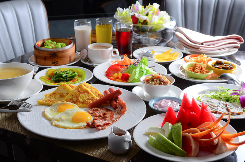 一泊一食↘３折再送四方牧場券 ꕥ 苗栗馥藝金鬱金香酒店