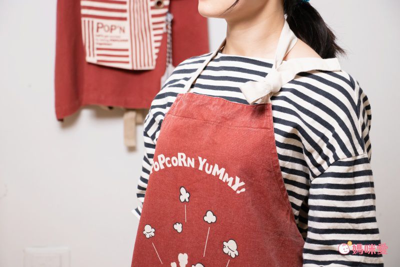 日本代購 - 印度棉質感兒童料理圍裙(可調尺寸/收納)+頭巾兩件組-美式露營插畫-灰橘 (100-160cm)