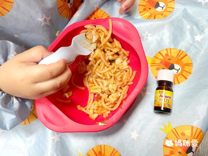 Adore愛多康 - 葉黃素晶晶凍20gx10入x一盒(效期2024/11/07)＋液態維生素Ｄ3_3.4ml(400IU)x一盒