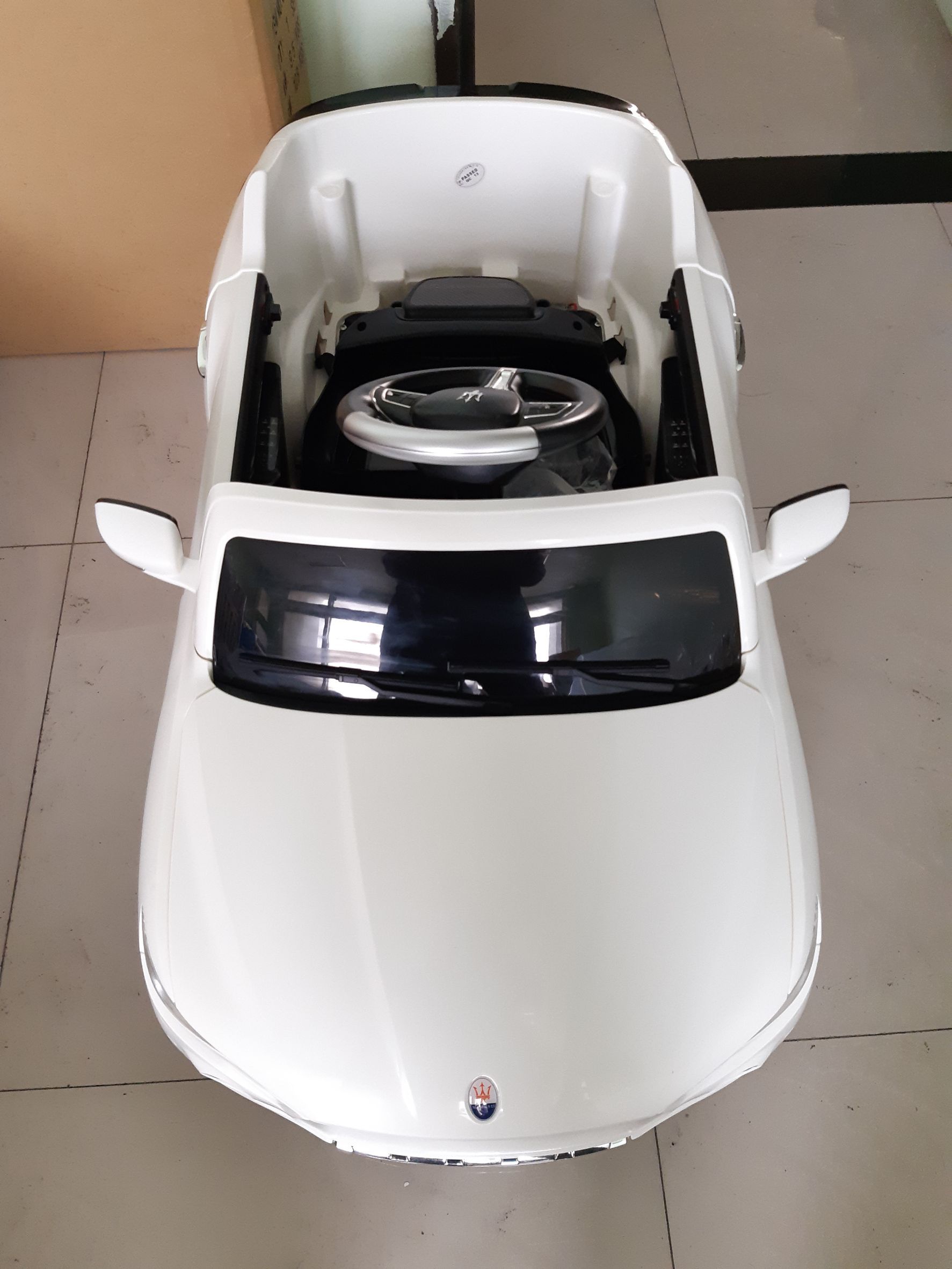 親親 Ching Ching - 福利品-瑪莎拉蒂Levante電動車(原廠授權)RT-7993-白色