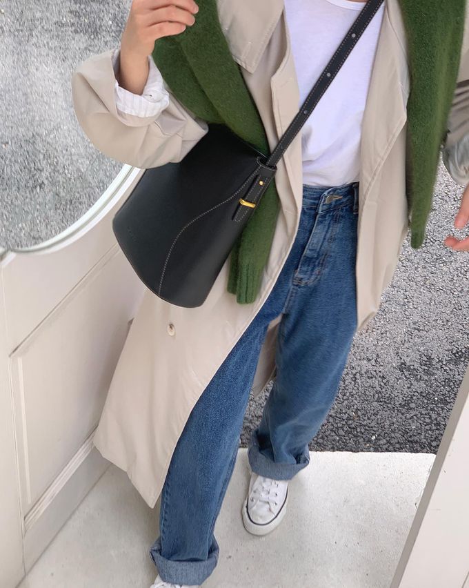 韓國lemego - 牛皮時尚簡約水桶包(Igeo)-黑色