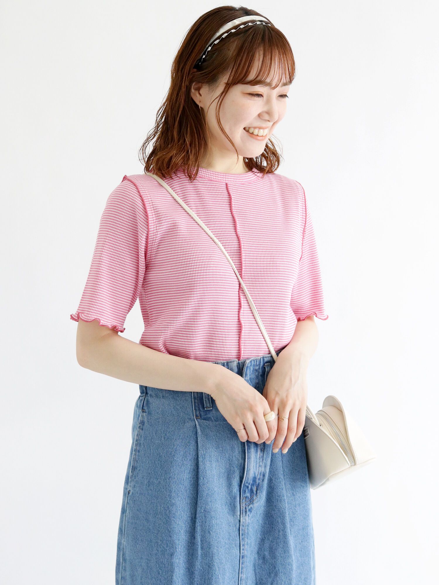 日本 ehka sopo - 百搭木耳滾邊短袖上衣-明亮粉