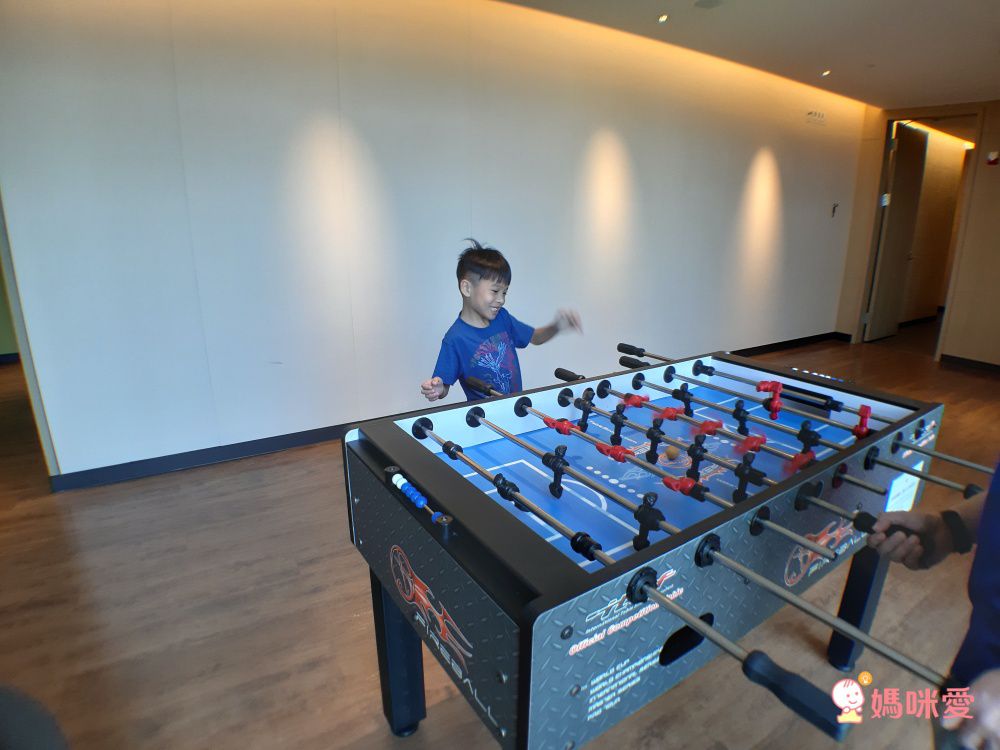 台南大員皇冠四人房2大1小$4299起 指定平日