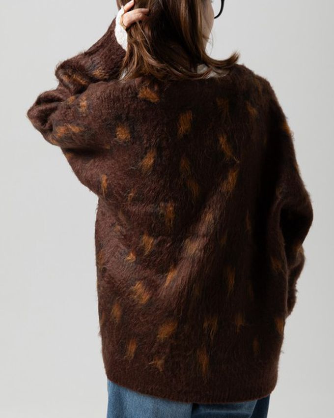 日本 gleam - 馬海毛觸感成熟豹紋V領針織開襟衫-咖啡