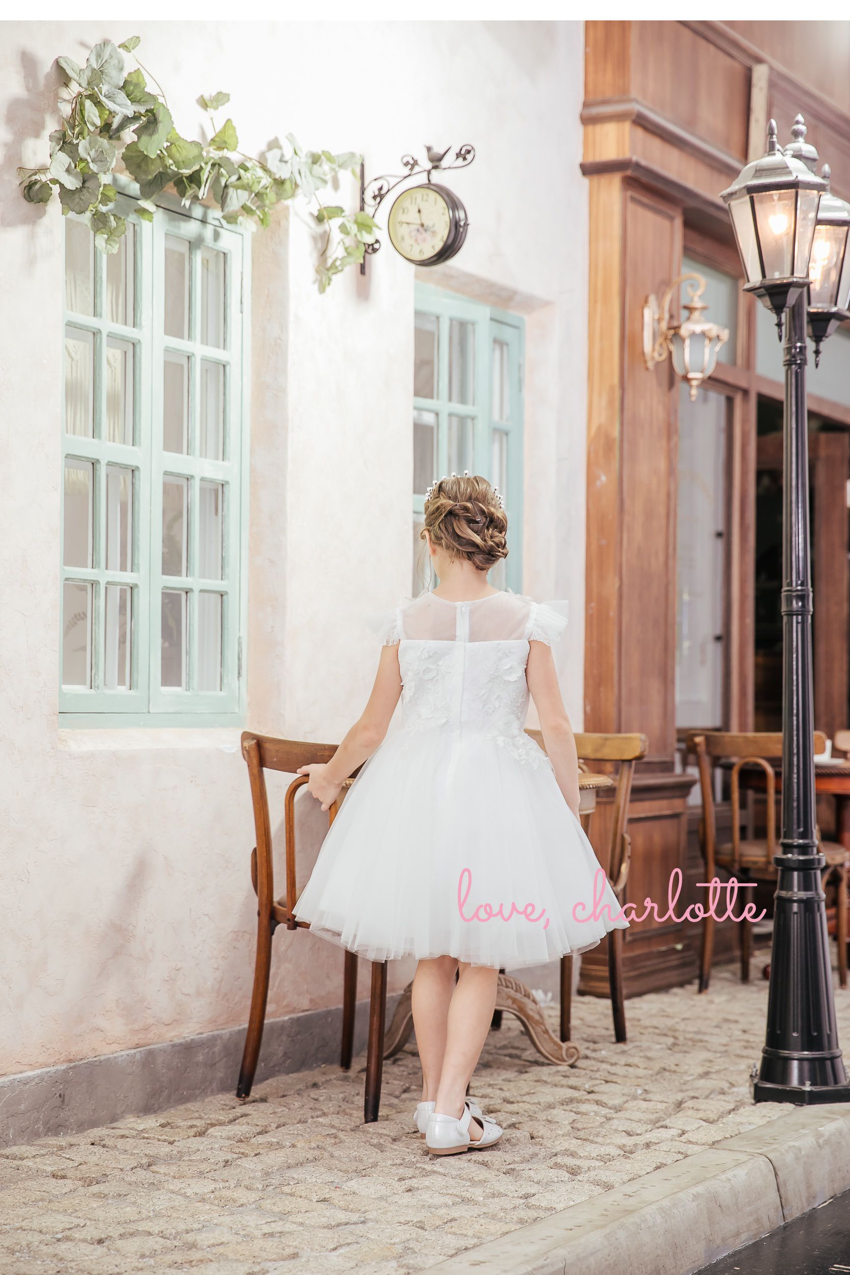 Love, Charlotte - 全白立體蝴蝶小禮服