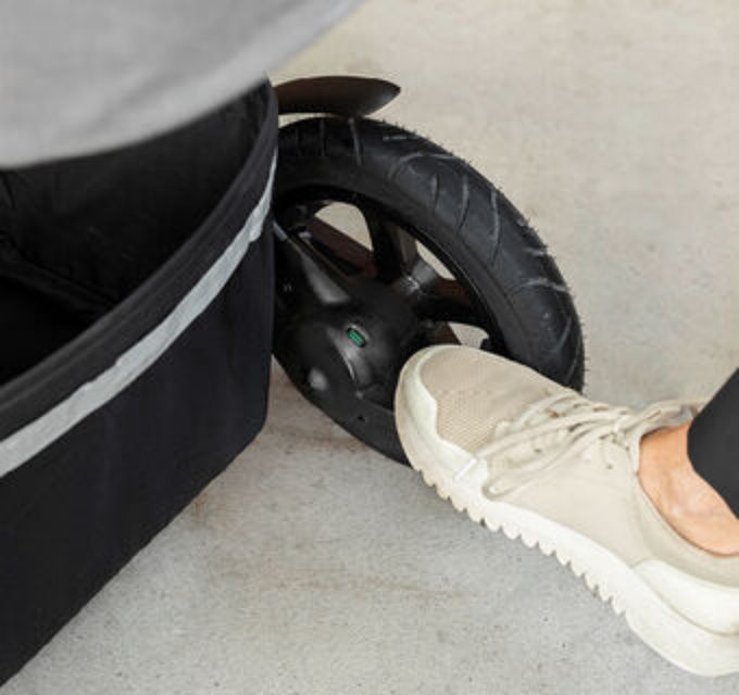 britax römer - B-Strider M 換向高景觀手推車-夜幕藍