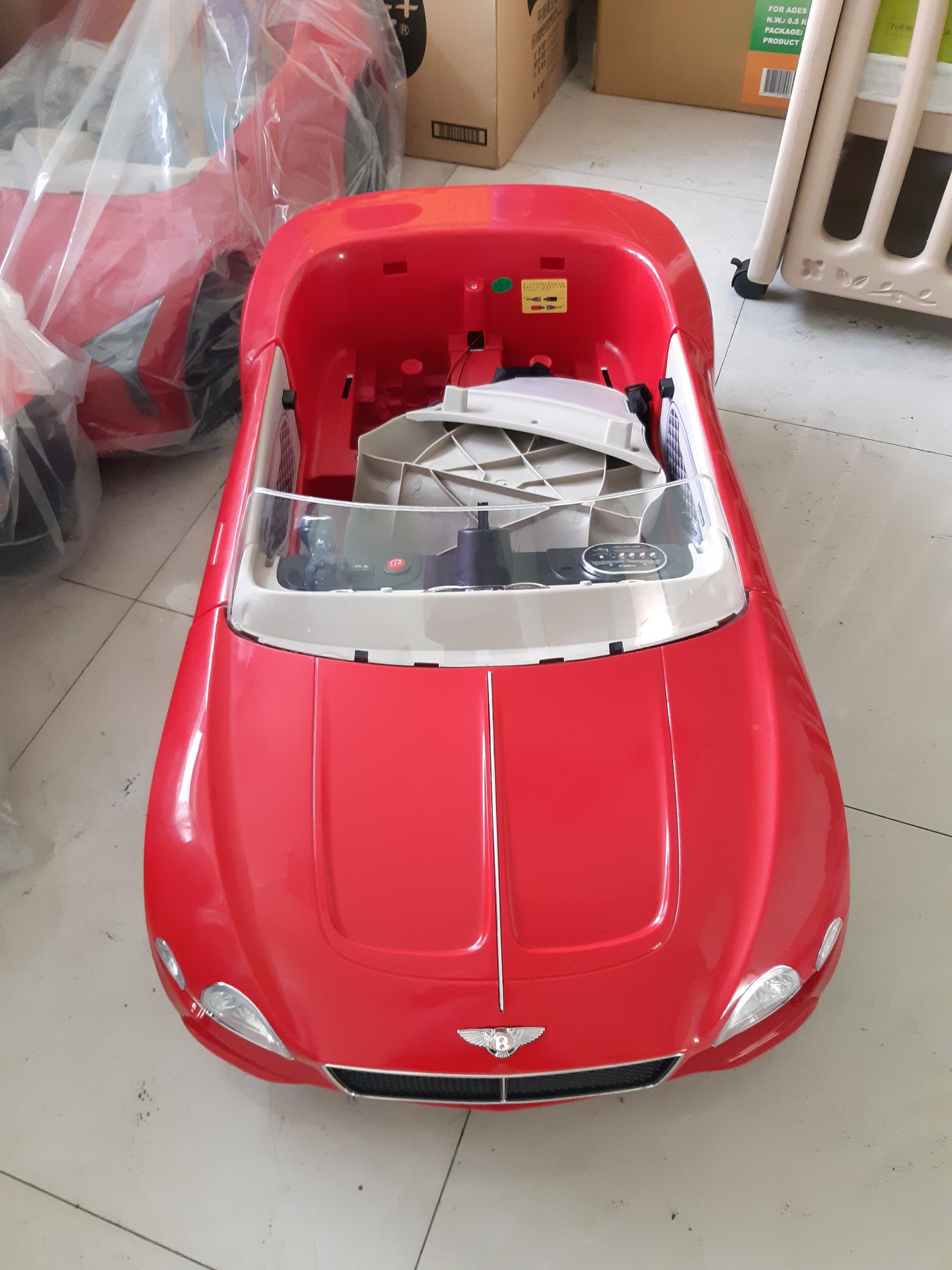 親親 Ching Ching - 福利品-賓利 兒童電動車(原廠授權) RT-1166-紅色