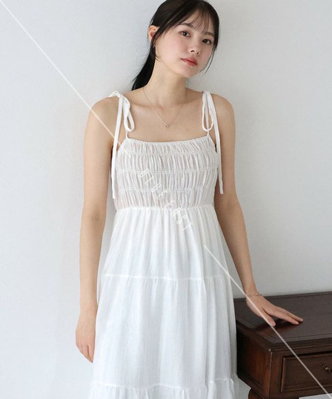 日本 BLUE EAST - 清爽透膚感皺摺綁帶分層洋裝-灰