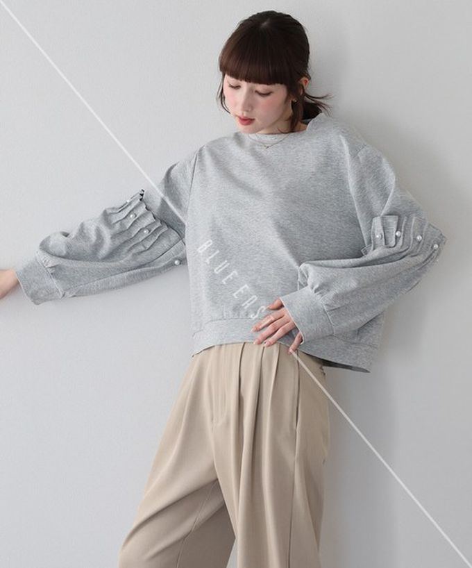 日本 BLUE EAST - 可愛珍珠皺摺造型寬版長袖上衣-黑