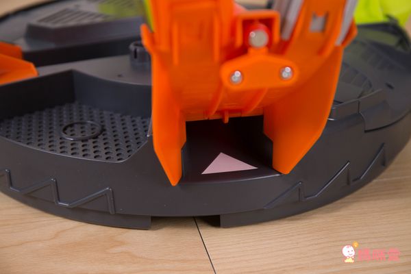 【美國 Hot Wheels 風火輪】❤ 獨家 $199 送攜帶收納盒 ❤ 買越多、送越多！