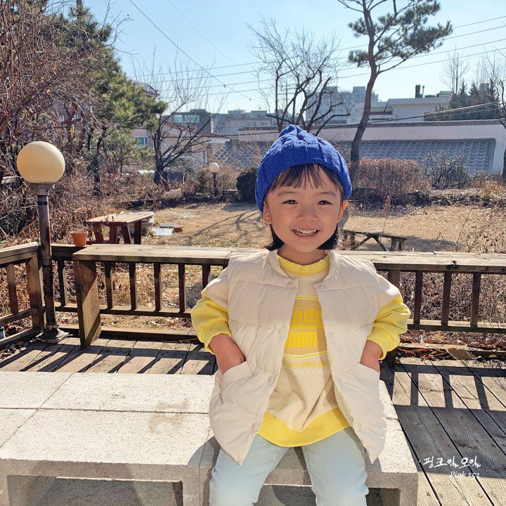 韓國 PINK151 - 輕量保暖羽絨背心-奶油白