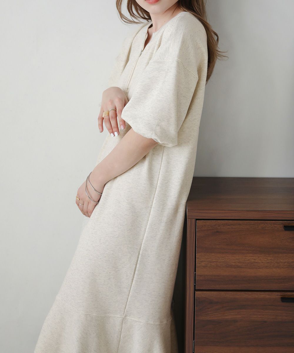 日本 Bou Jeloud - 休閒拉鍊亨利領泡泡袖洋裝-灰