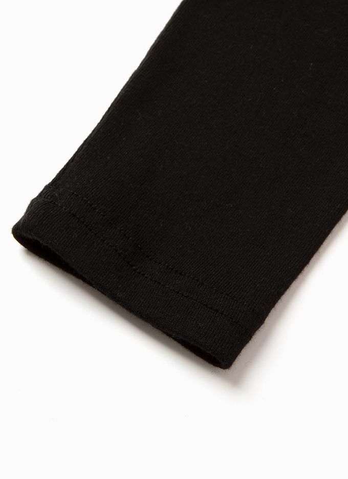 韓國 OZKIZ - 雛菊點綴層次內搭褲裙套裝-黑