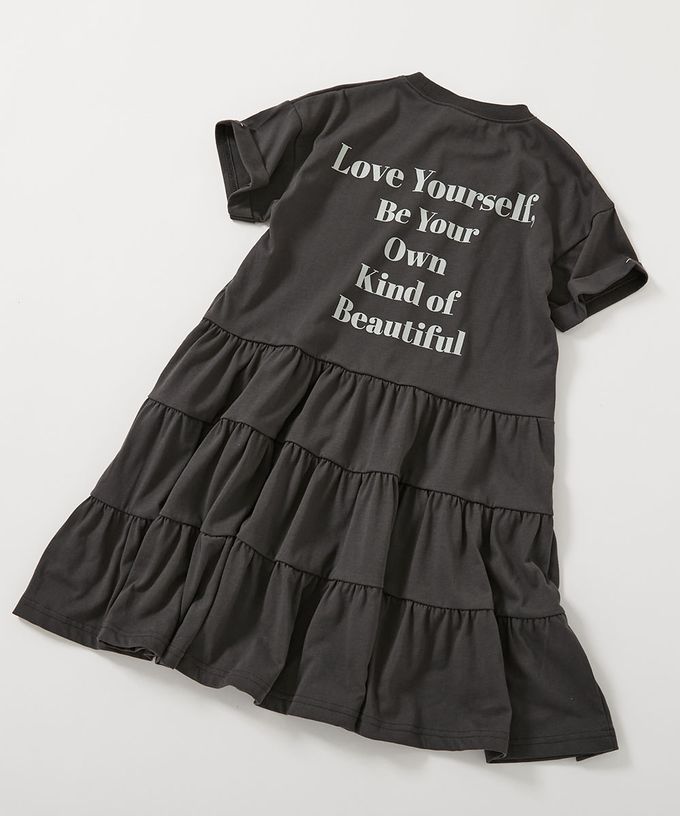 日本 devirock - 天竺棉舒適分層短袖洋裝-背後標語-皇室藍