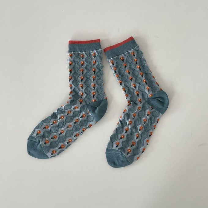 韓國Marian - 花紋鬆餅格紋中筒襪-橄欖綠 (Free)