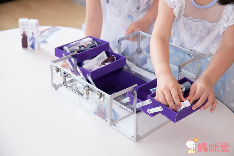 韓國 Shushu & Sassy 專業兒童彩妝沙龍品牌，孕媽咪也能用！